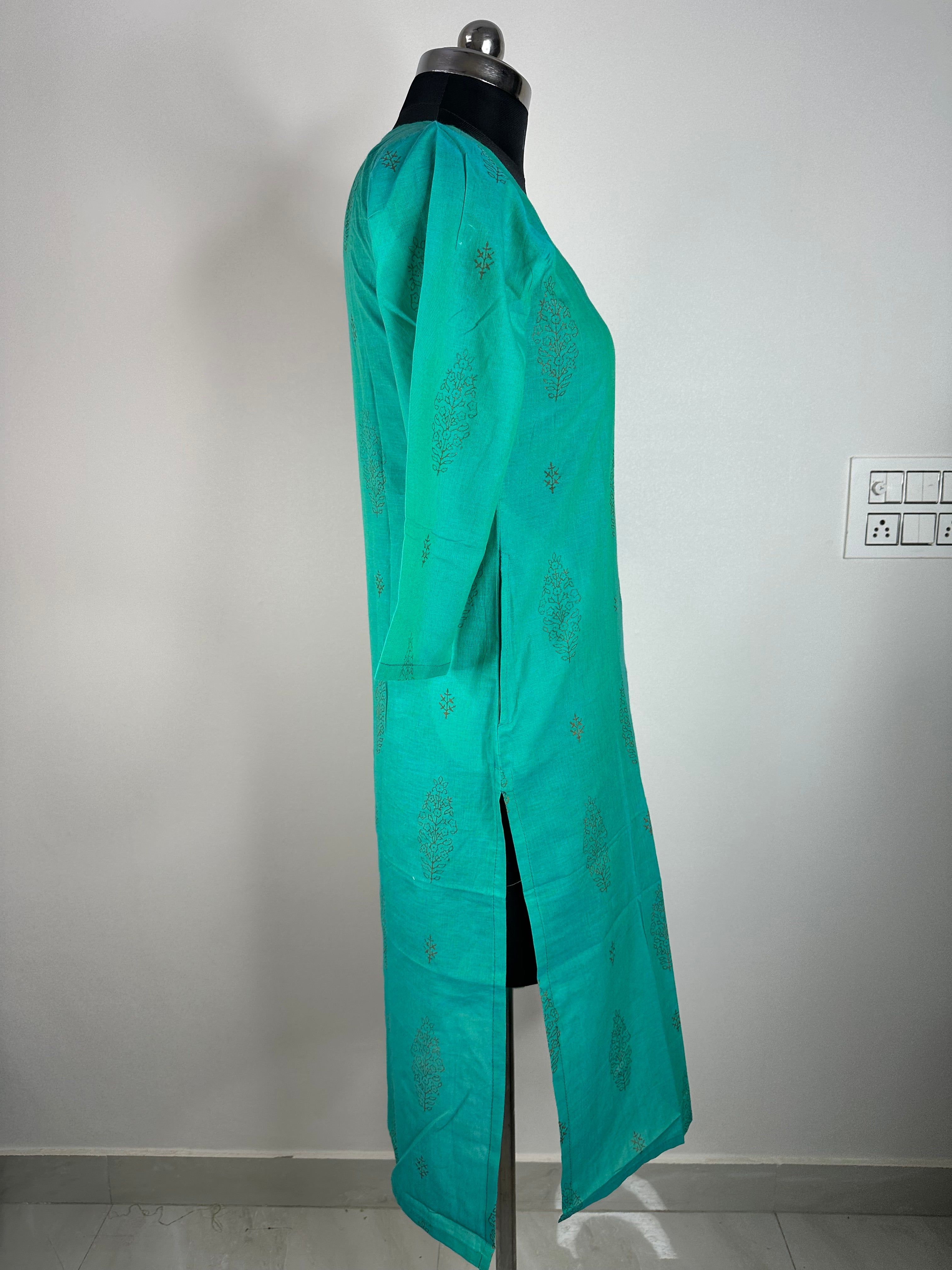 Aqua Green Printed Straight Kurti